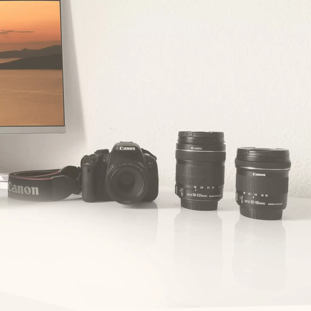 reportages photo métier portrait immobilier : bannière appareil photos et objectifs